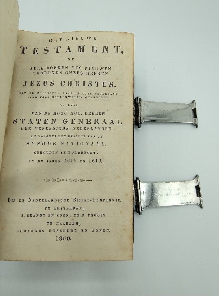 Bijbel met dubbele zilveren sloten, 1818, Antiek en Kunst, Verzenden
