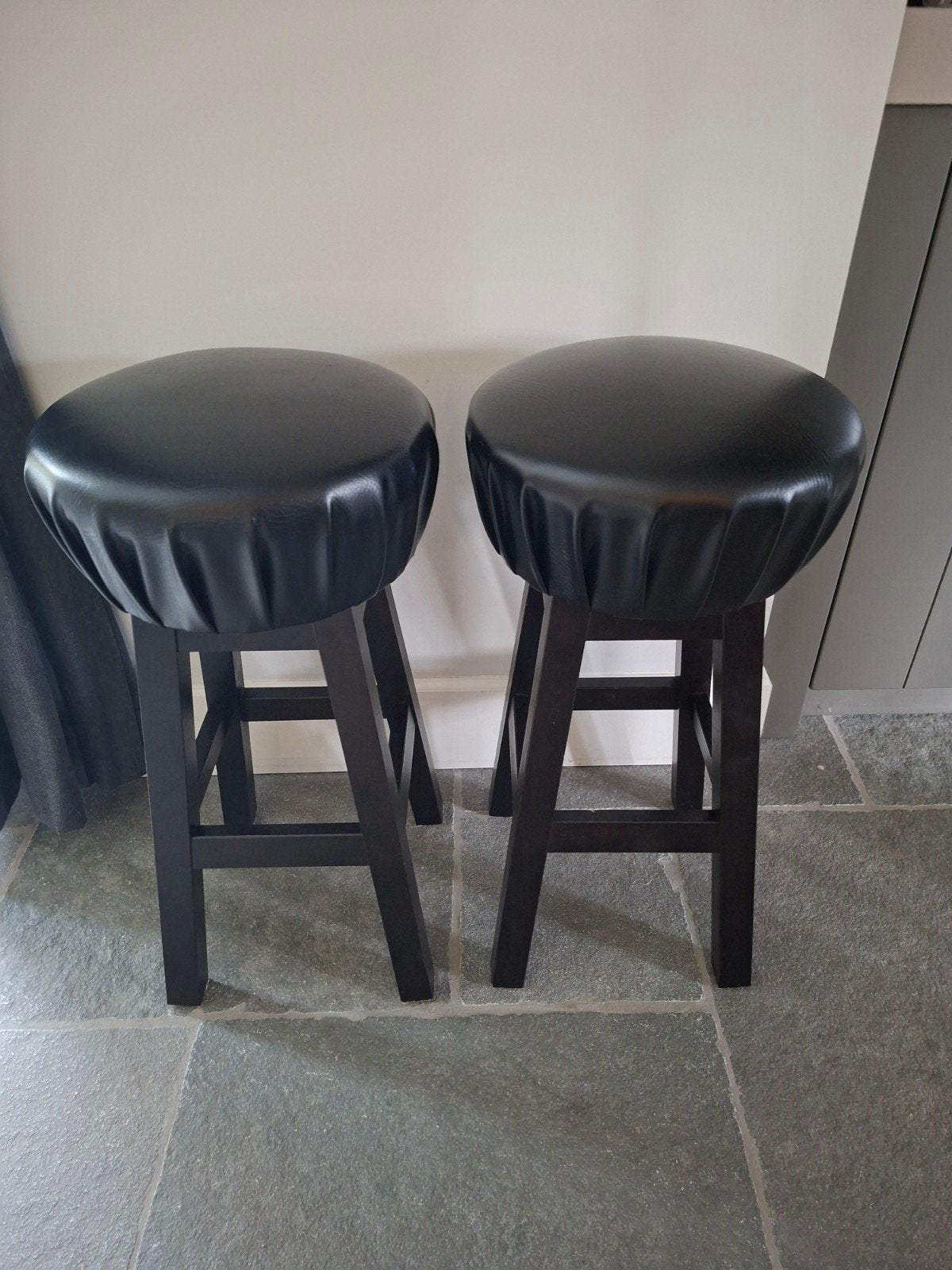 2 barkrukken, 2 krukken, Ophalen, 60 tot 90 cm