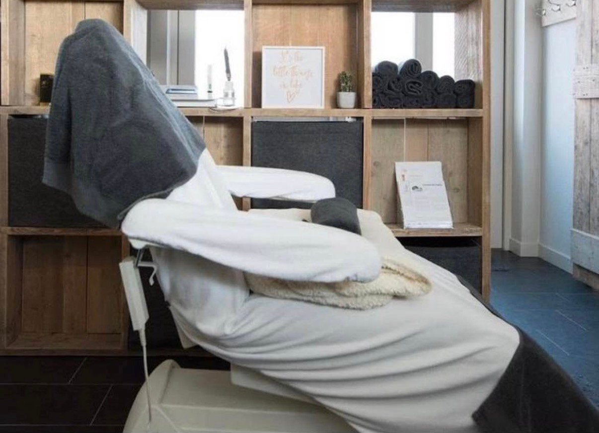Behandelstoel schoonheidssalon incl. stoelverwarming, Ophalen, Gebruikt, Overige typen