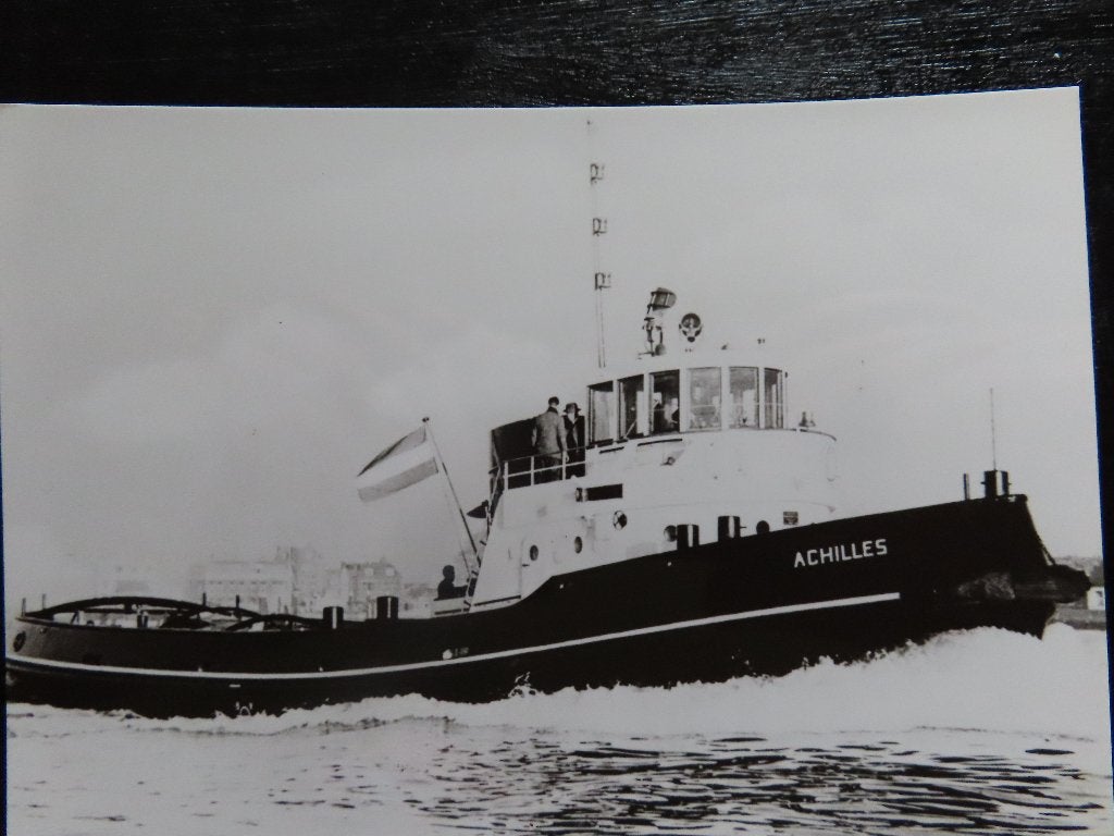 ansichtkaart sleepboot "Achilles" Smit & co, Verzamelen, Scheepvaart, Ophalen of Verzenden, Gebruikt, Motorboot, Kaart, Foto of Prent