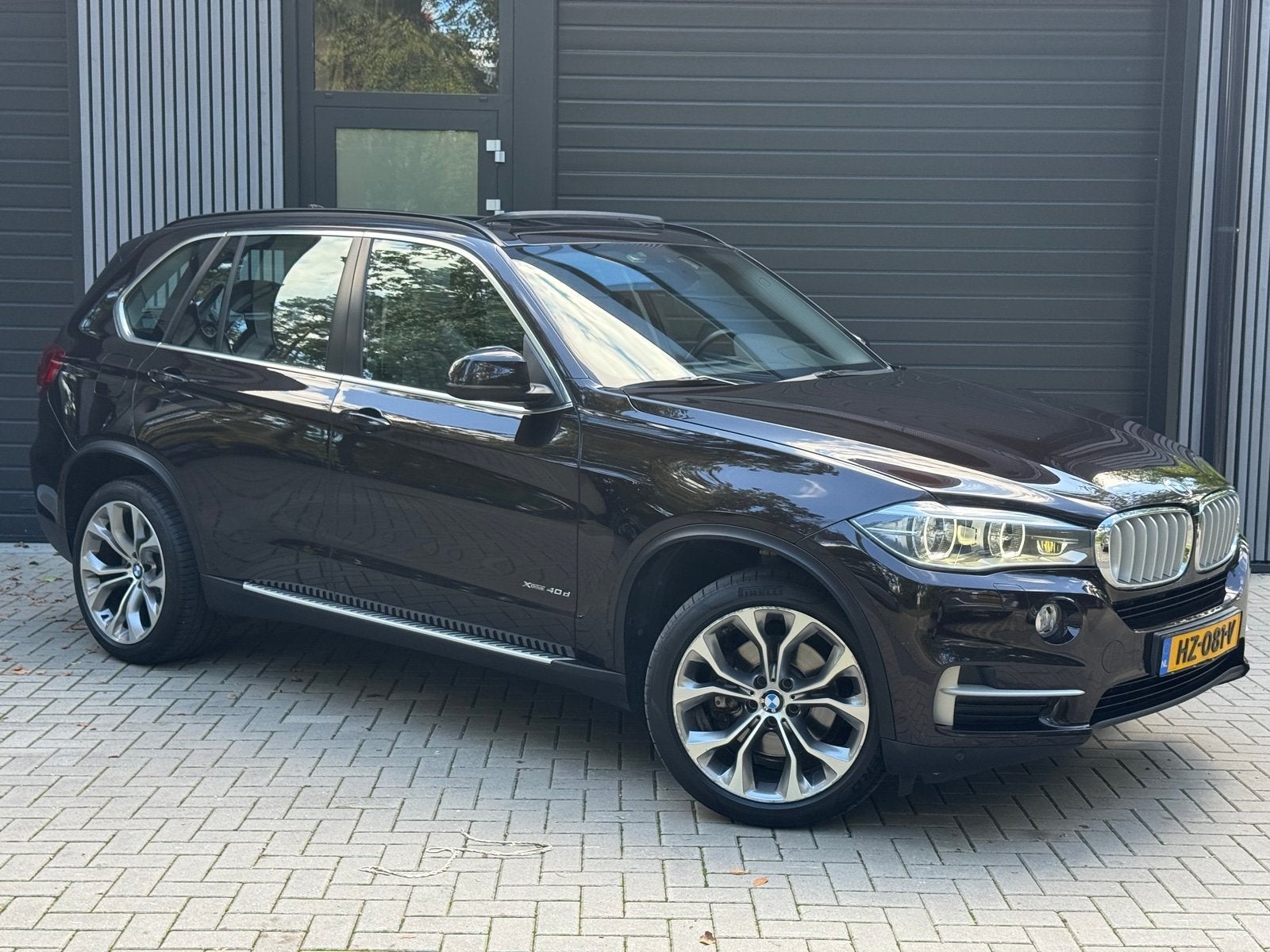 BMW X5 xDrive40d High Executive (bj 2014, automaat), Auto's, Automaat, Gebruikt, 2993 cc, Bruin