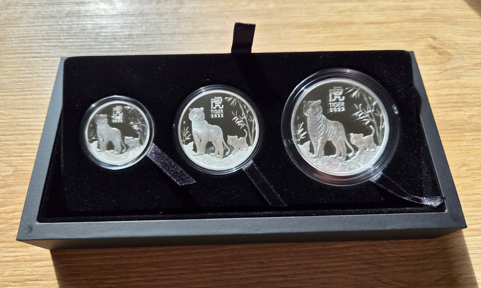 Three-coin set Year of the Tiger 2022, Ophalen of Verzenden, Zilver