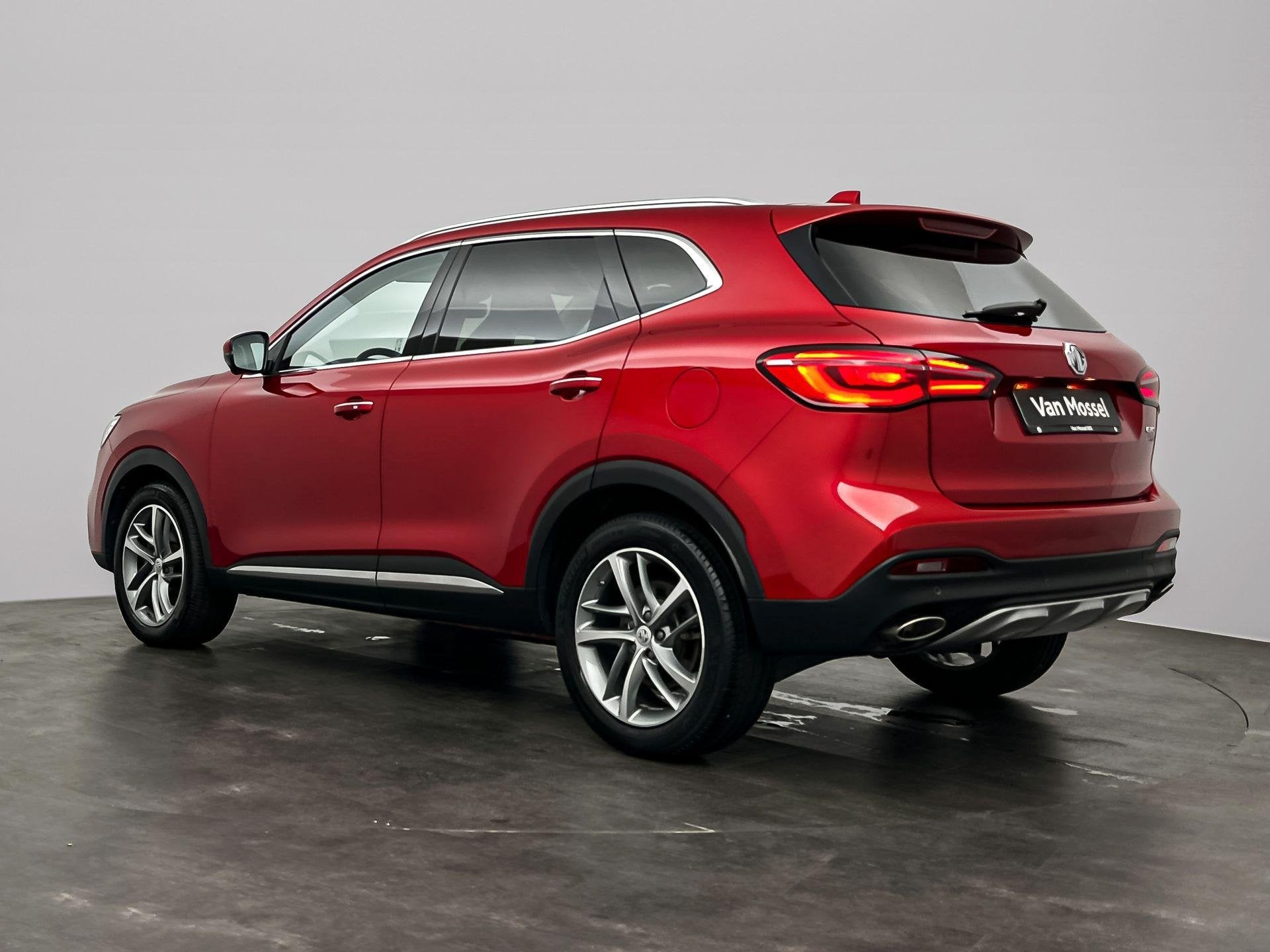 MG EHS 1.5 TGDI PHEV Aut. Luxury | Panoramadak | Leder | Led, 12 maanden, Gebruikt, 4 cilinders, 1500 cc