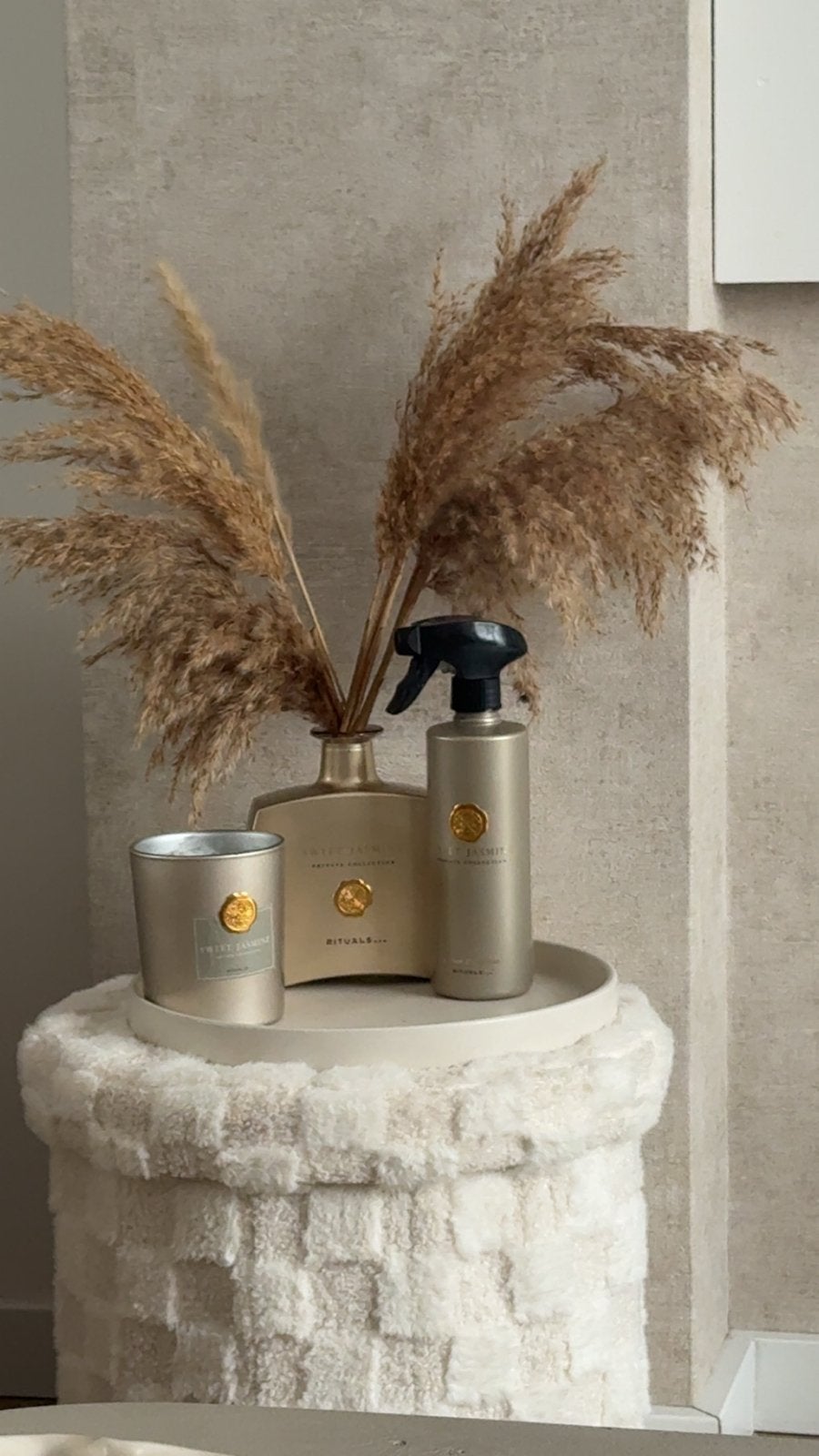 Rituals Sweet Jasmine geurkaars, diffuser en roomspray, Ophalen, Gebruikt, Glas, Goud