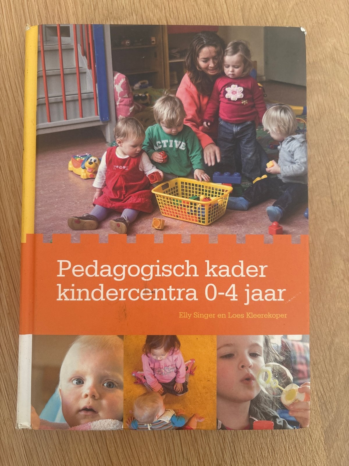 Pedagogisch kader kindercentra 0-4 jaar - Elly Singer, Boeken, Ophalen of Verzenden, Gelezen, 3 tot 4 jaar