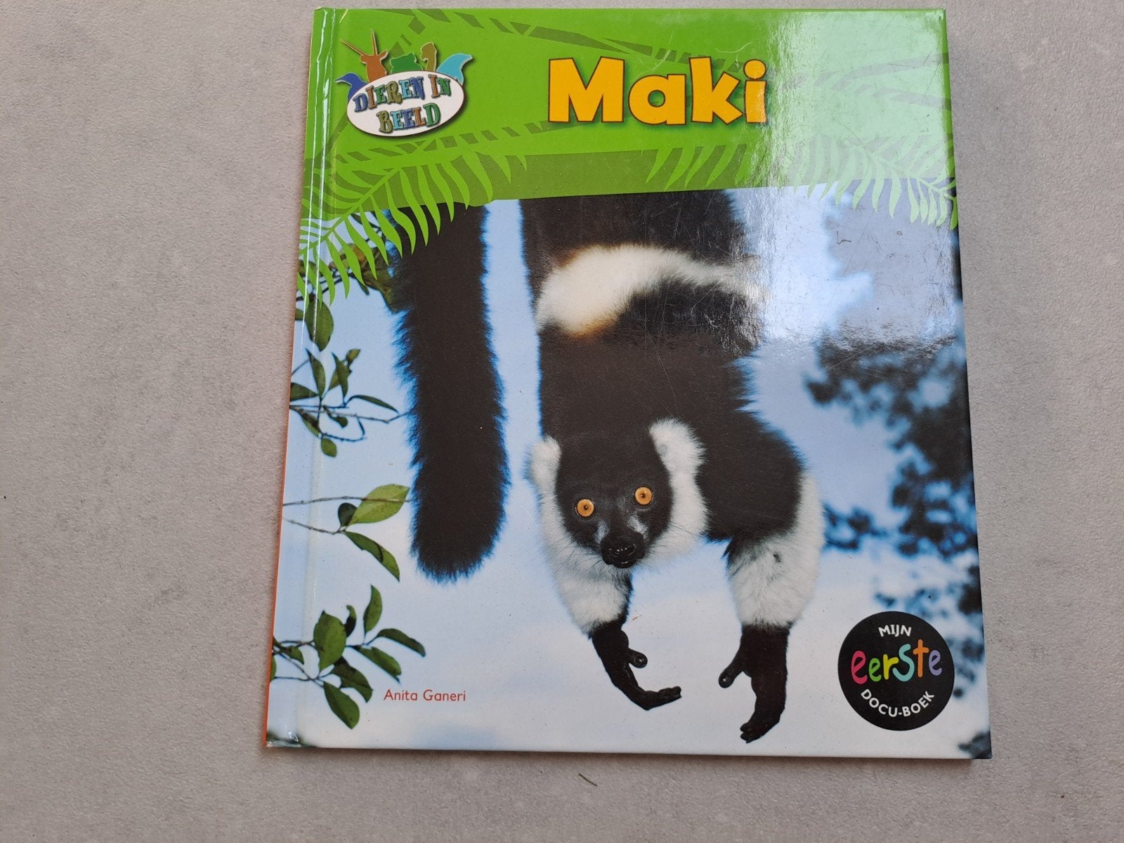 Mijn Eerste Docuboek: Maki - Ontdek de Wereld, Boeken, Kinderboeken | Baby's en Peuters, 3 tot 4 jaar, Ophalen of Verzenden, Zo goed als nieuw