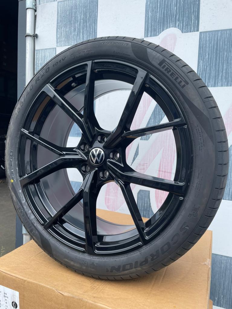 20” Volkswagen Tiguan velgen 5x112 + Pirelli zomerbanden, Auto-onderdelen, Banden en Velgen, 255 mm, Banden en Velgen, Nieuw, Ophalen of Verzenden