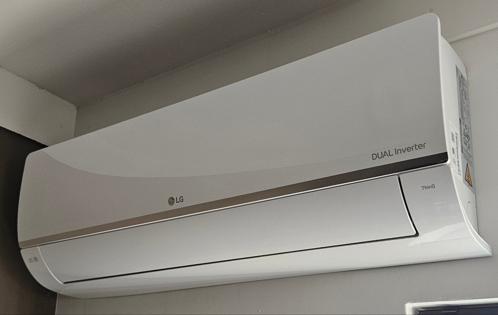 LG Dual Inverter Airconditioner - Koelen en Verwarmen, Witgoed en Apparatuur, Koelen en Ontvochtigen, Afstandsbediening, Minder dan 60 m³