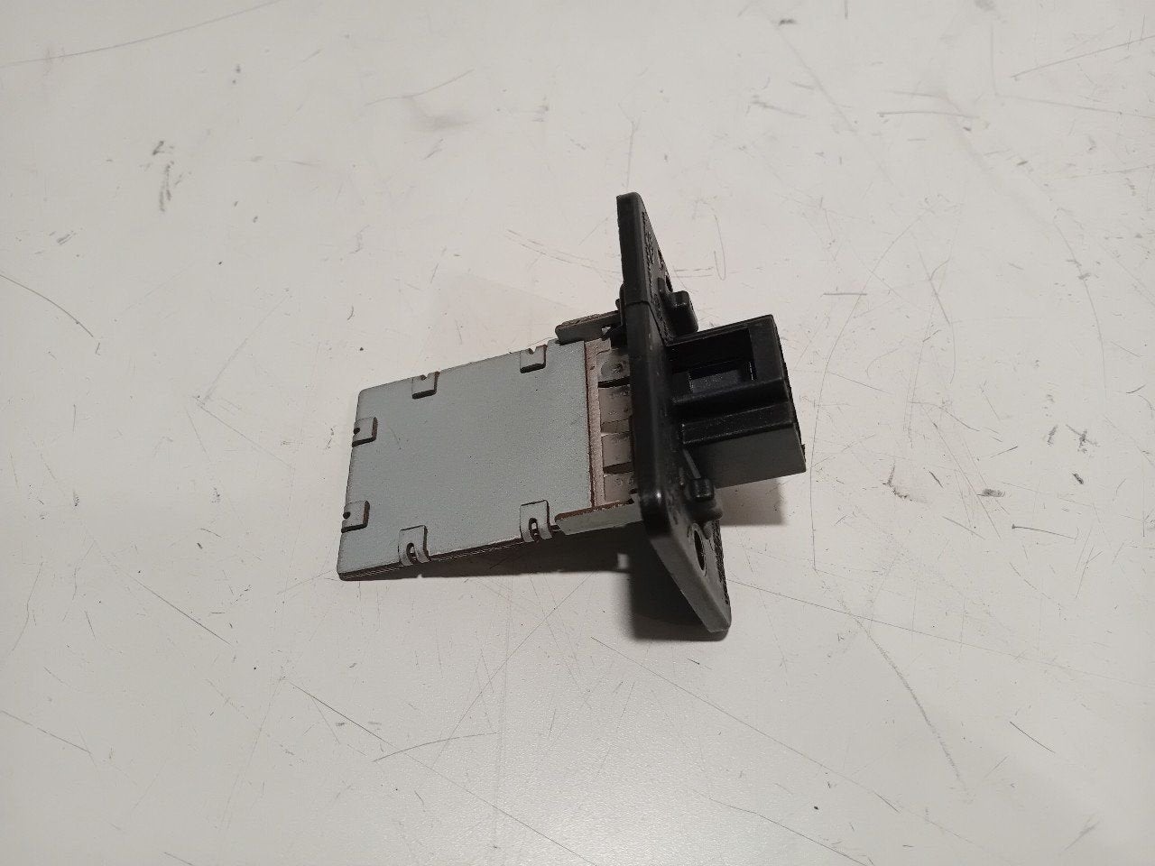 Kachelweerstand Kia Venga, Auto-onderdelen, Onderdelen@venauto.nl, Van der Ven Autorecycling B.V., Ettenseweg 76, 4706 PB Roosendaal, The Netherlands