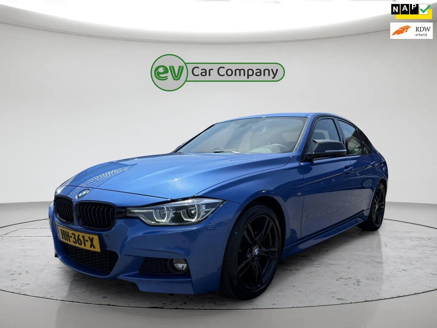 BMW 3-serie 330i M Sport | Estorilblau | Parkeersensoren | A, Auto's, Automaat, Achterwielaandrijving, Euro 6, 4 cilinders