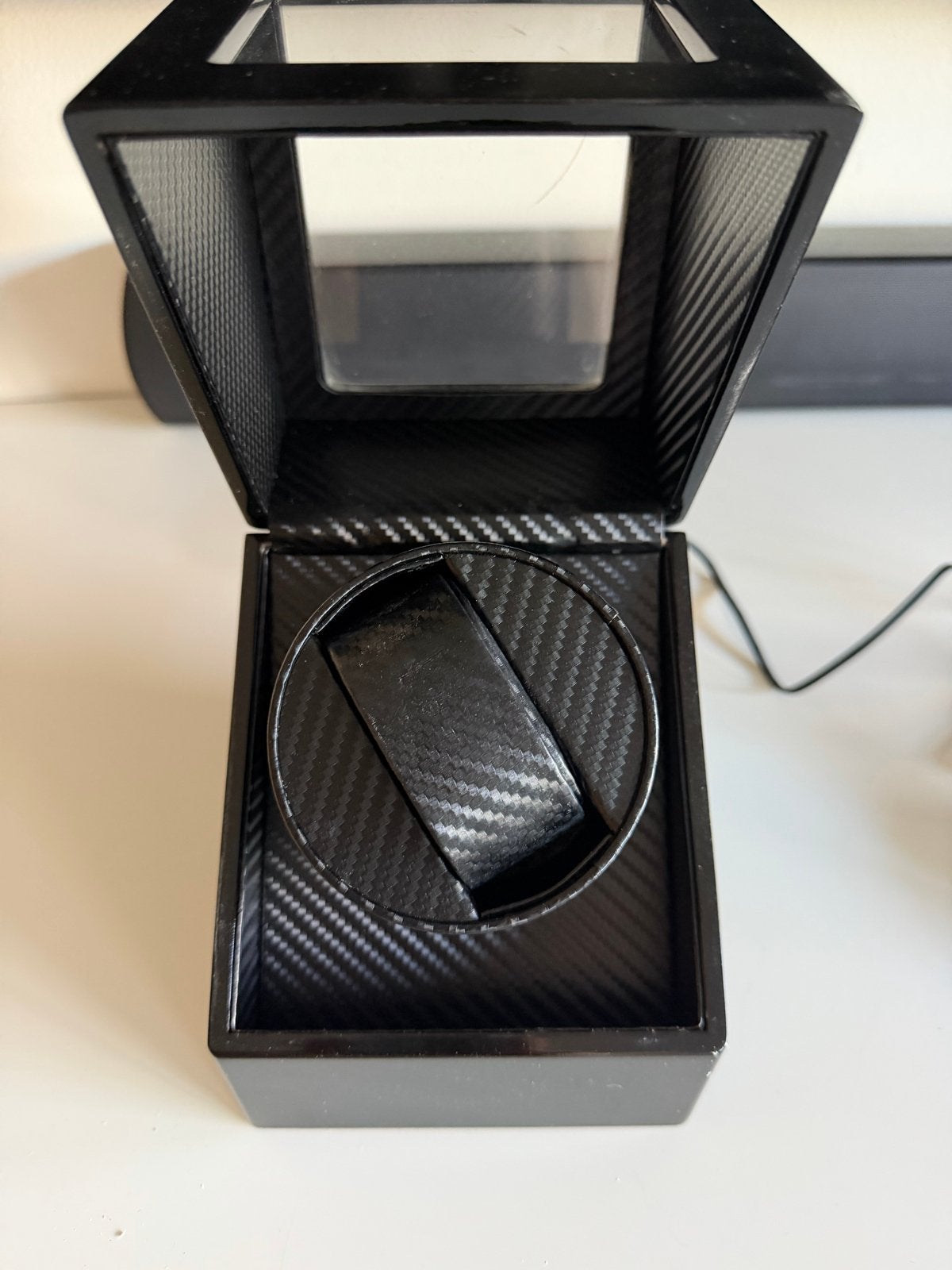 Watchwinder met lichte kras, Ophalen of Verzenden
