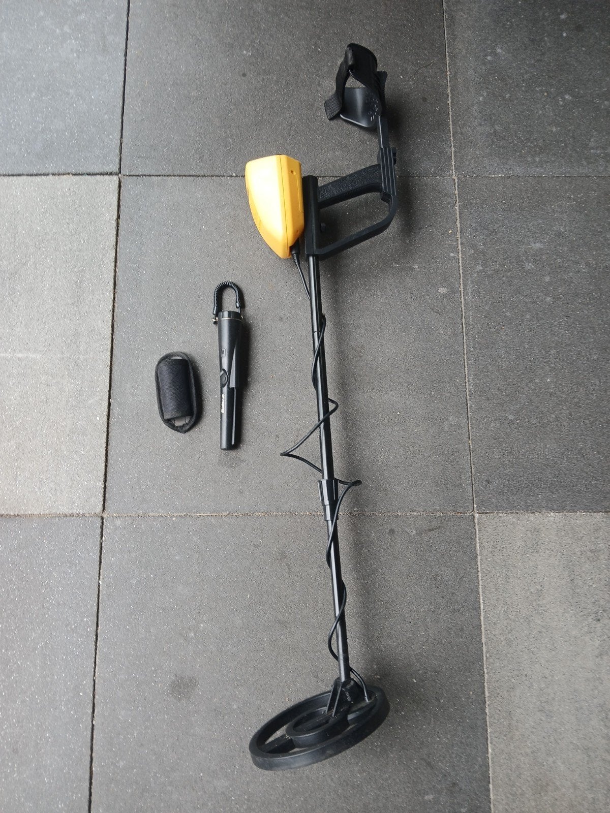 Metaaldetector, Ophalen, Zo goed als nieuw, 30 cm of minder, Overige merken