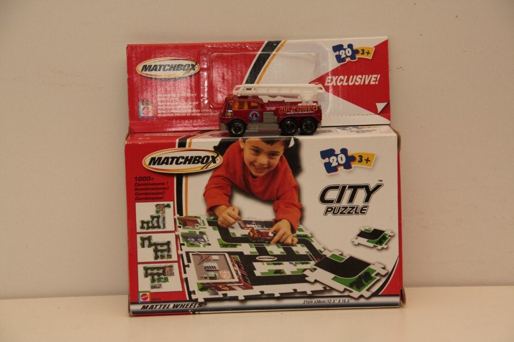 Matchbox Brandweerladderwagen. 1: 64 en Matchbox puzzel, Ophalen of Verzenden, Auto