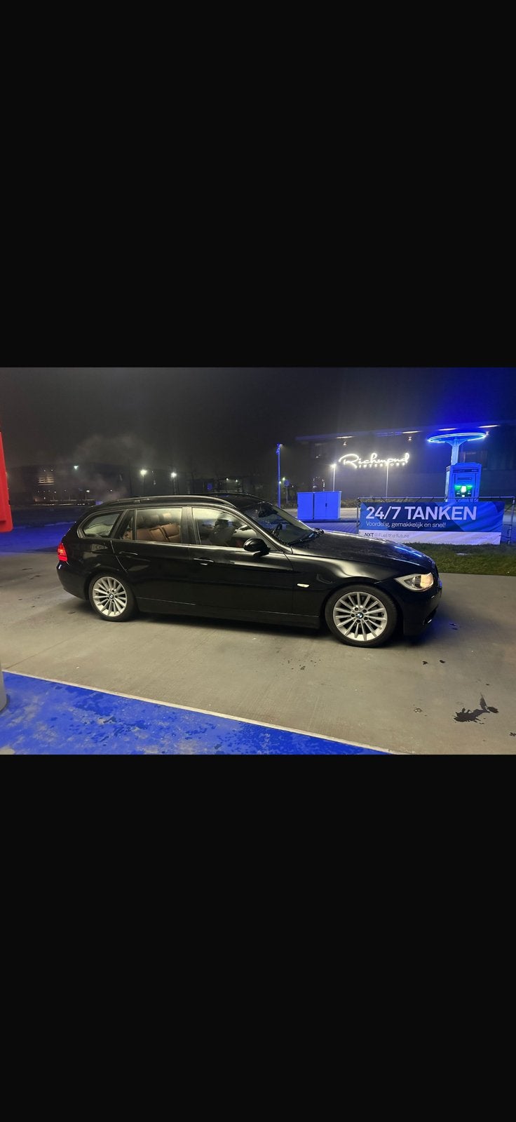 BMW 3-Serie 2.0 KOPPAKKING  I 320 TouringAUT 2007 Zwart, Automaat, 1995 cc, Zwart, 4 cilinders