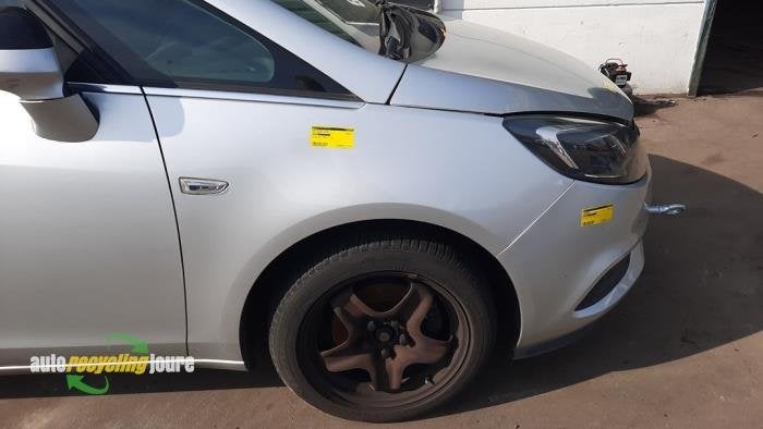 Scherm rechts-voor van een Opel Zafira (Z176), Gebruikt, -, -, Opel