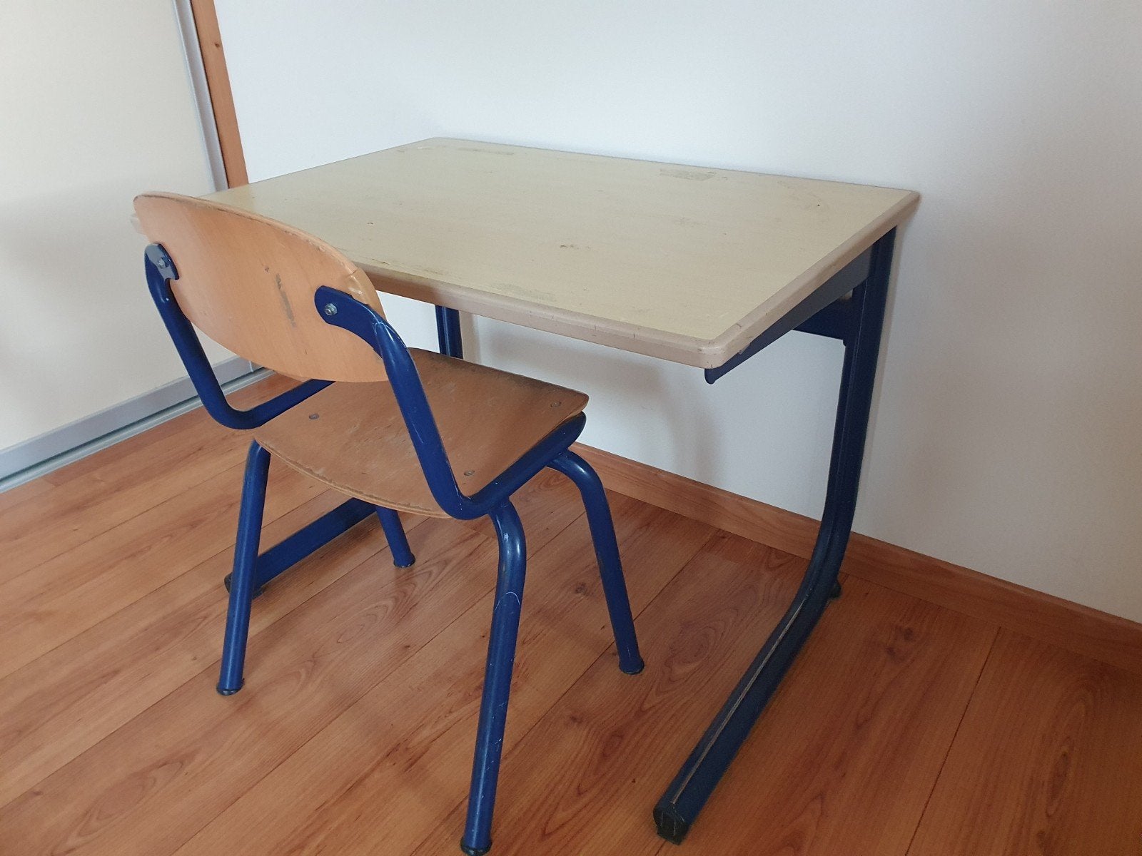 Peuter schooltafel en -stoeltje, Ophalen, Gebruikt, Taal en Lezen
