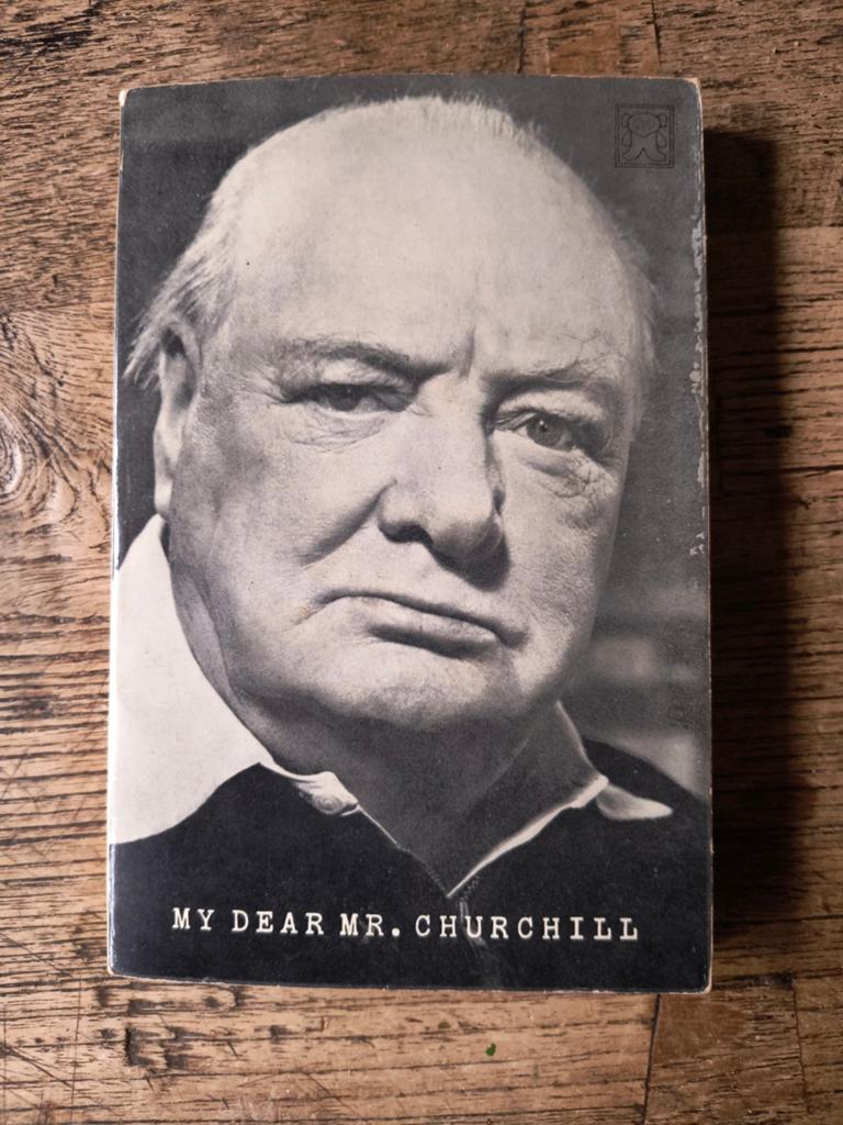 My Dear Mr. Churchill - Boek over Winston Churchill, Ophalen of Verzenden, Gelezen, Onbekend, Politiek