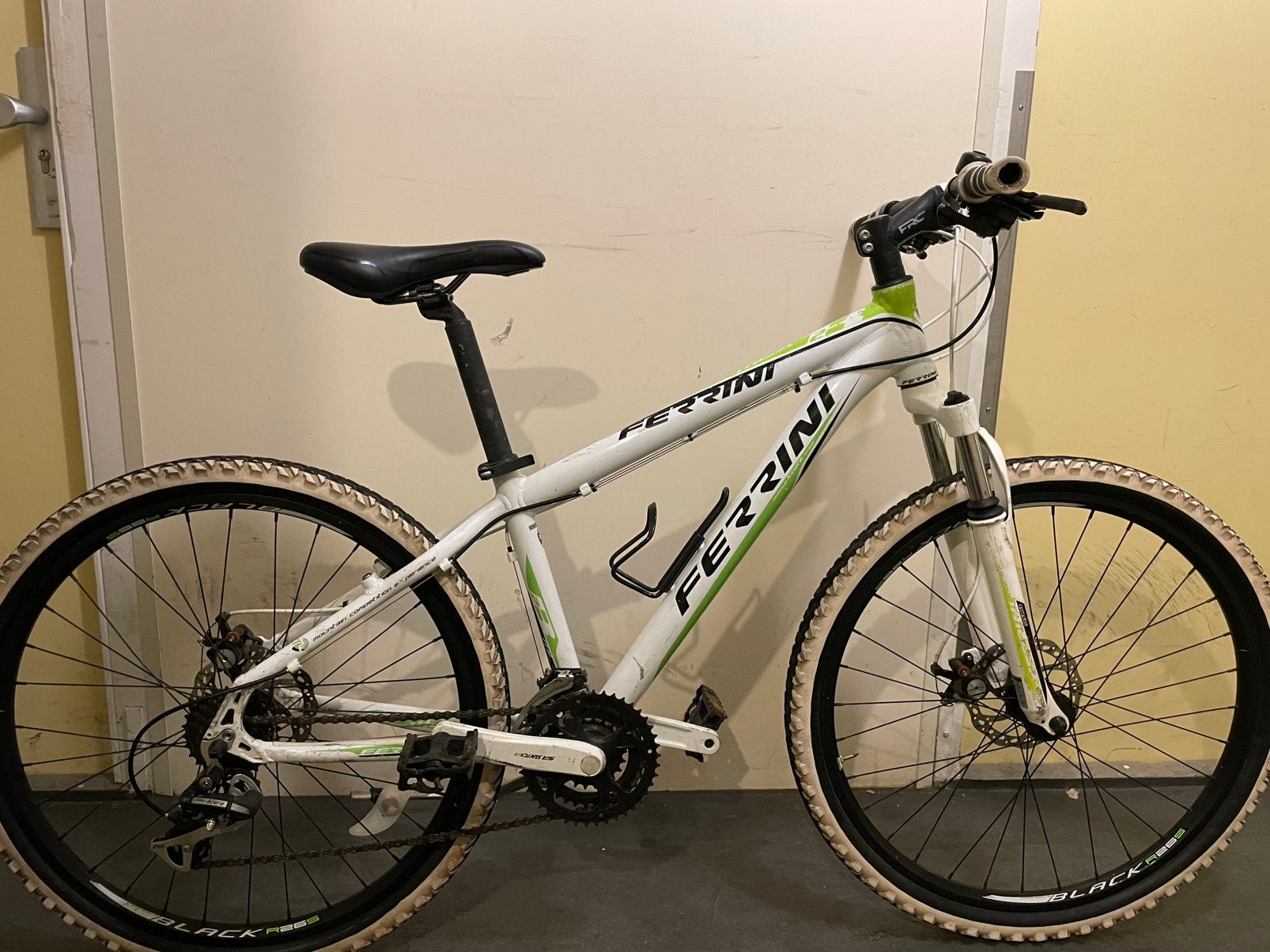 Ferrini mountainbike - goede staat, Ophalen, Zo goed als nieuw, Overige merken