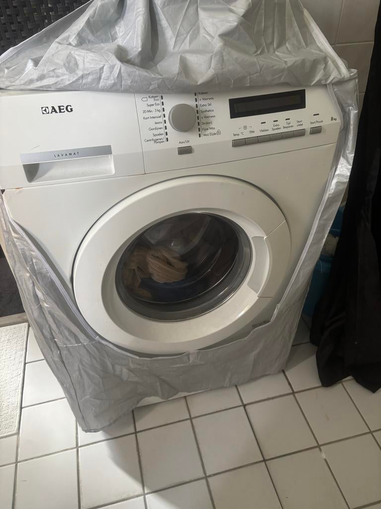 AEG Lavamat Wasmachine - 8 kg, Ophalen, 1200 tot 1600 toeren, Gebruikt, 8 tot 10 kg