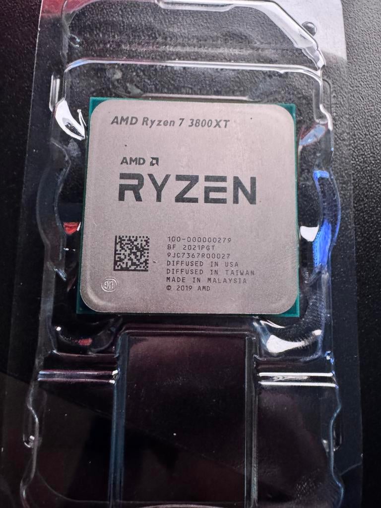 AMD Ryzen 7 3800XT Processor, Ophalen of Verzenden, Zo goed als nieuw, 8-core, 3 tot 4 Ghz