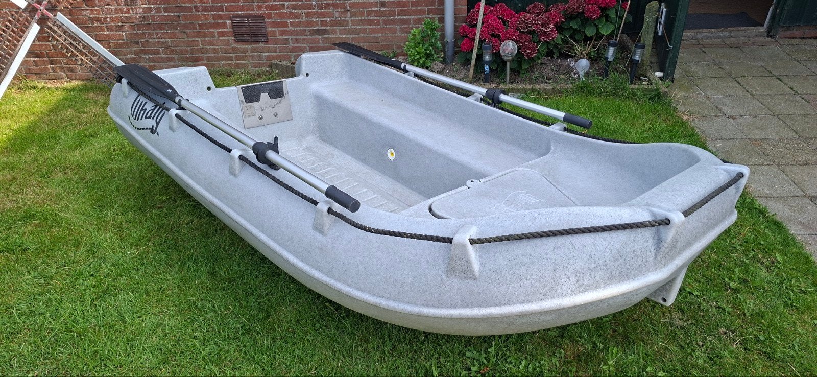 whaly 270 / Whaly 370 / Whaly 435 incl 8pk, Watersport en Boten, Ophalen, 8 pk, Tot 10 pk, Viertaktmotor