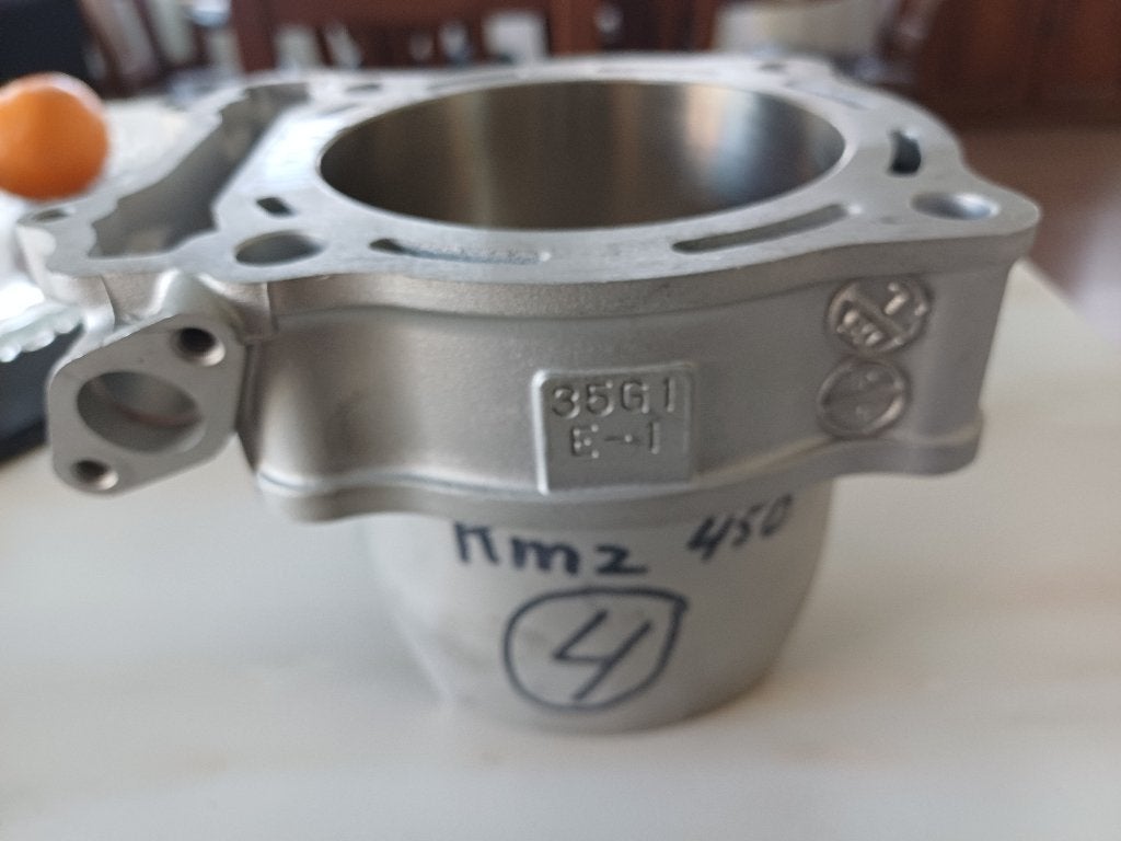nieuwe cilinder Suzuki rmz 450 viertakt crossmotor, Motoren, Ophalen, Nieuw