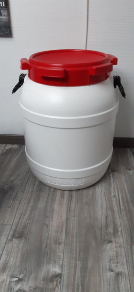 Curtex voerton 55 liter, Dieren en Toebehoren, Paarden en Pony's | Overige Paardenspullen, Ophalen, Overige soorten