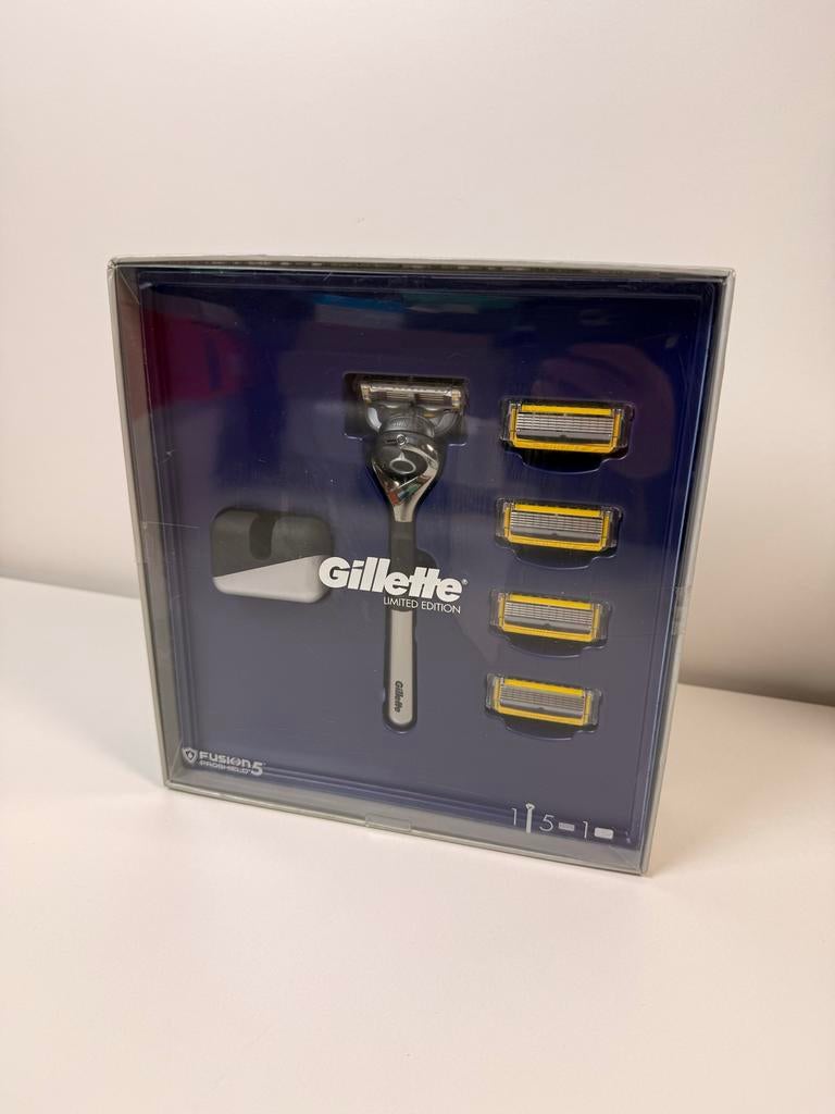 Gillette Fusion5 ProShield Limited Edition Scheerset, Ophalen of Verzenden, Nieuw