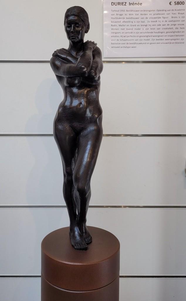 Irénée DURIEZ, sensuele naaktpose in brons, Ophalen, Gemerkt, Brons, 1 meter - 2 meter