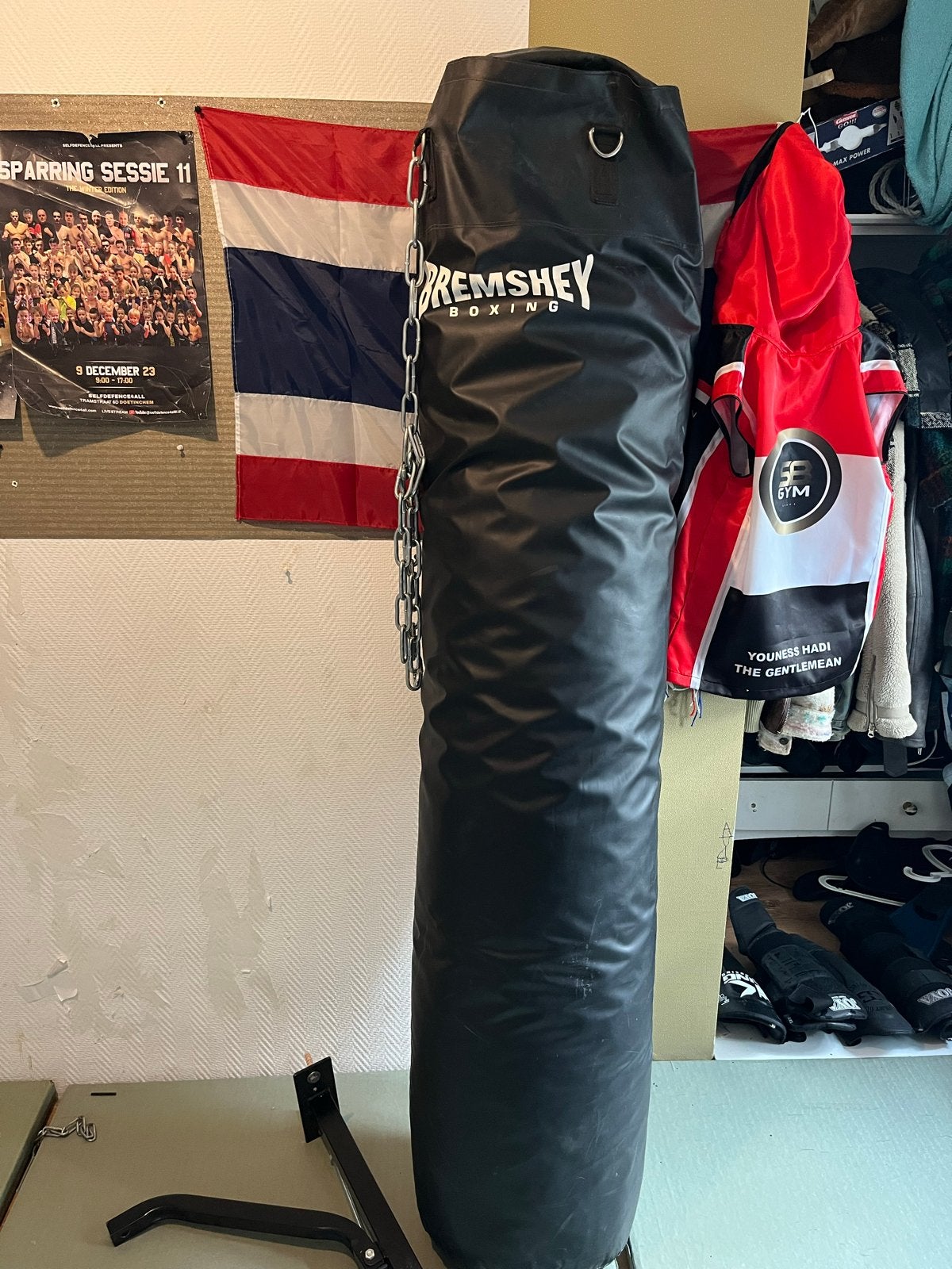 Bremshey Bokszak - Zo goed als nieuw 180cm met ophanging, Sport en Fitness, Ophalen, Zo goed als nieuw, Bokszak