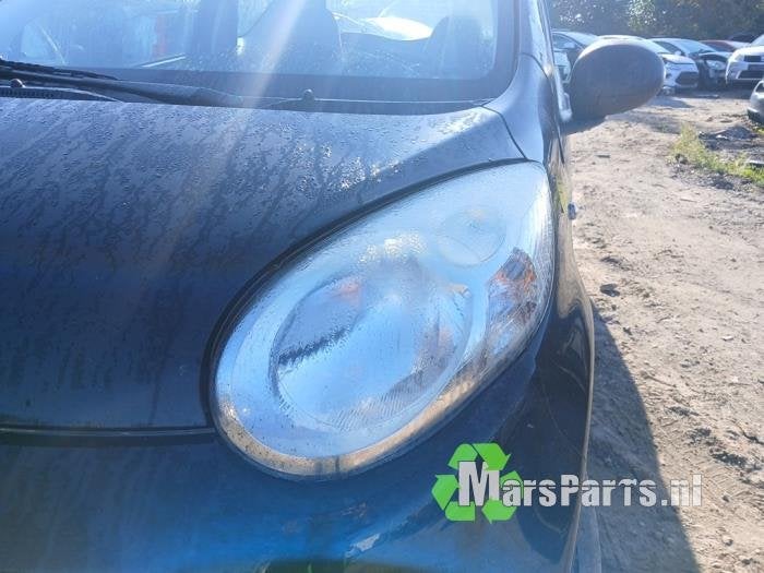 Koplamp links van een Citroen C1