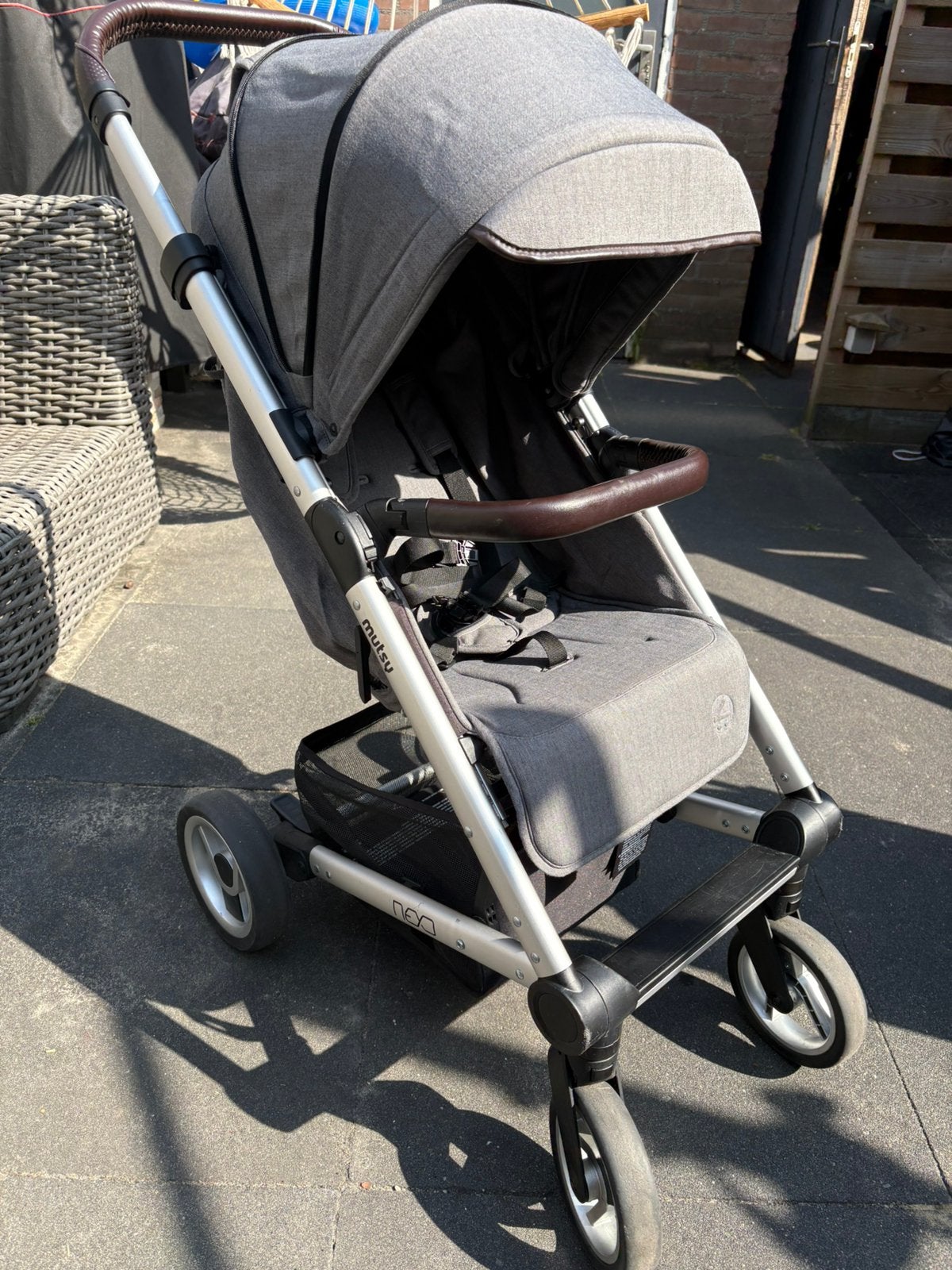 Mutsy Nexo buggy incl. regenhoes, Ophalen, Gebruikt, Overige merken, Verstelbare rugleuning