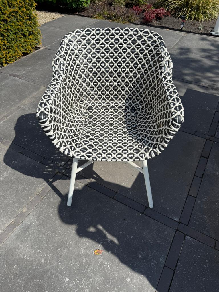 4 hartman delphine tuinstoelen van zwart-wit vlechtwerk, Ophalen, Gebruikt, Aluminium