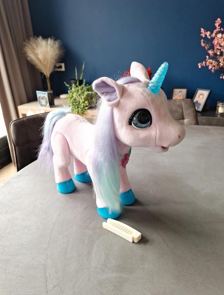Furreal Blossom Unicorn - Beweegt en maakt geluiden, Ophalen of Verzenden, Gebruikt, Jongen of Meisje