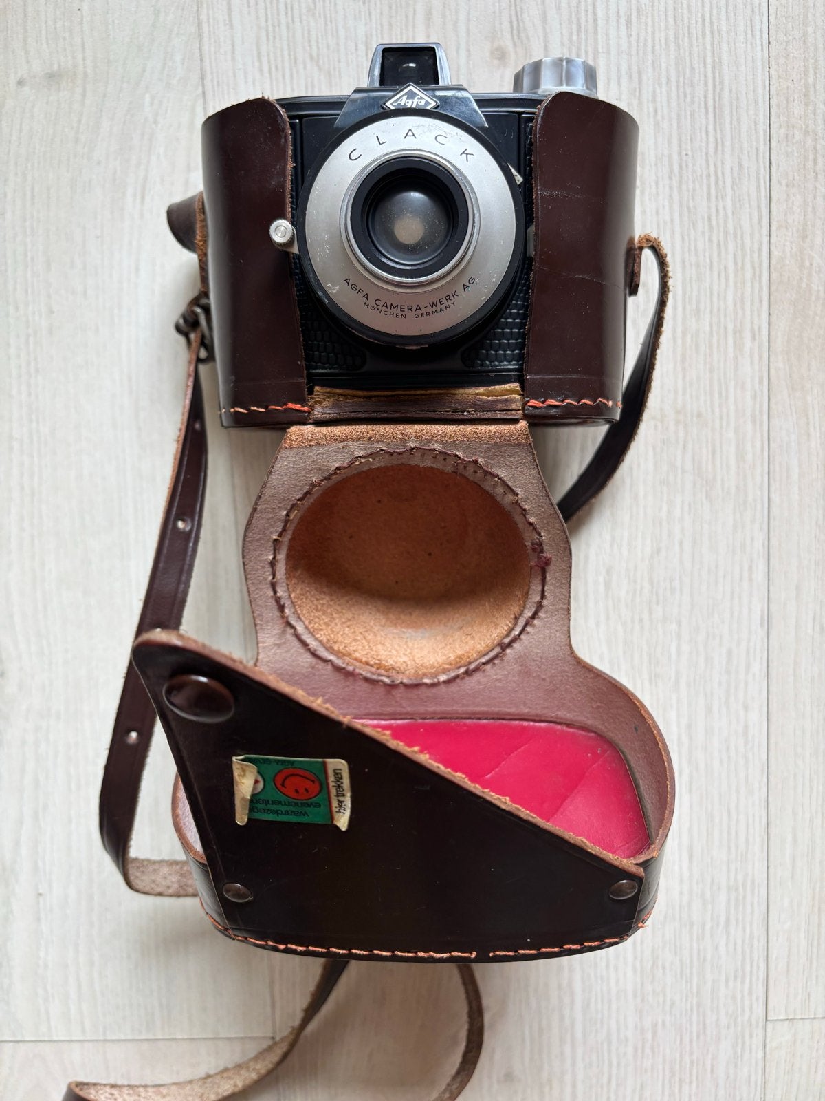Vintage Agfa Clack fotocamera met lederen tas, Ophalen of Verzenden, Gebruikt, Compact, Overige Merken