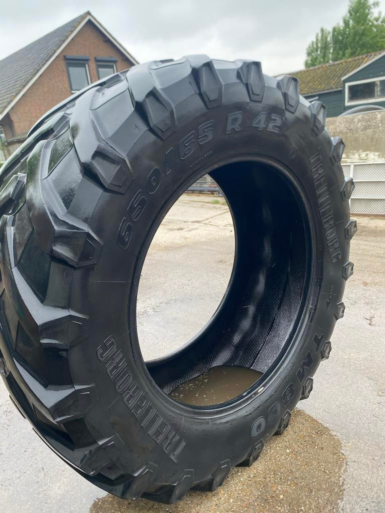 Trelleborg TM800 650/65 R42 tractorband