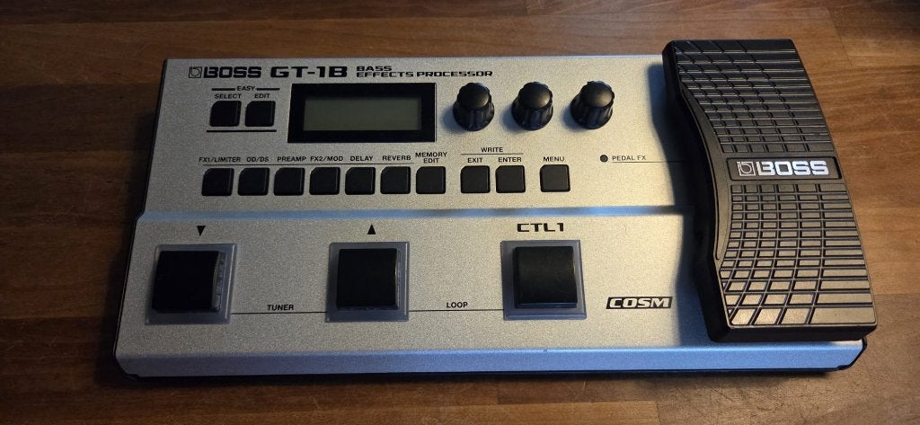 Boss GT-1B Bass Multi effect processor, Muziek en Instrumenten, Effecten, Ophalen of Verzenden, Gebruikt, Multi-effect