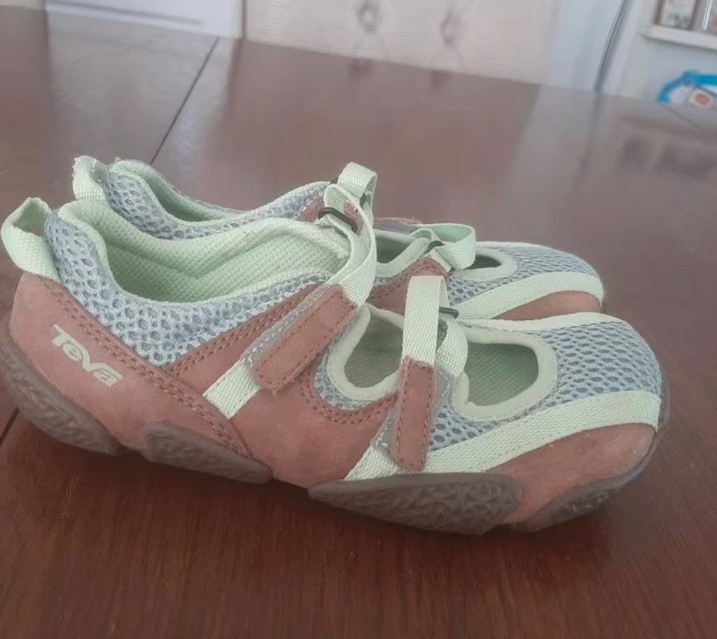 Nieuw Teva zomerse meisjes sneakers/sandaaltjes, maat 31, Meisje, Schoenen, Nieuw, Teva
