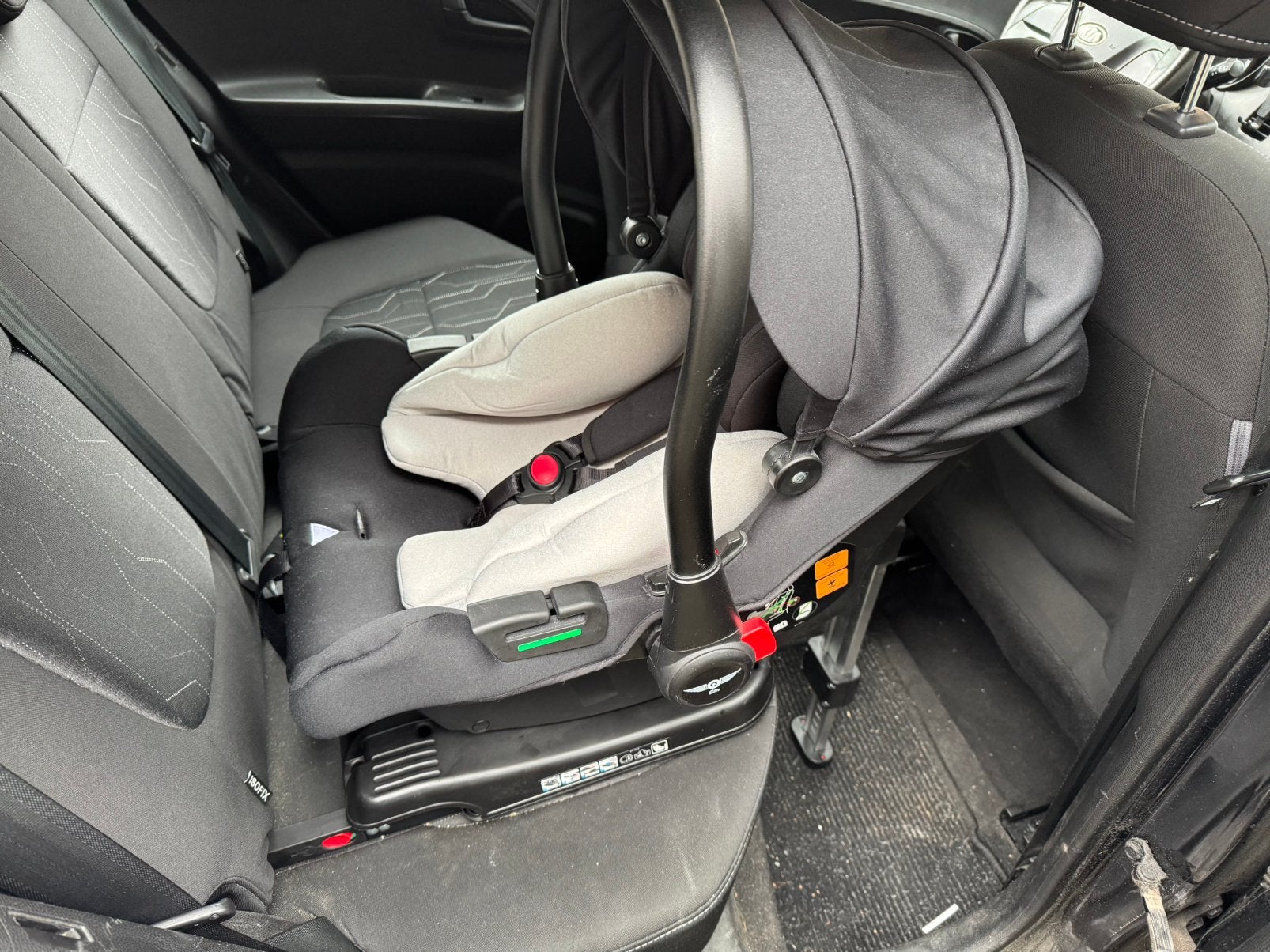 Maxi cosi slee world met easyfix, Ophalen, Gebruikt