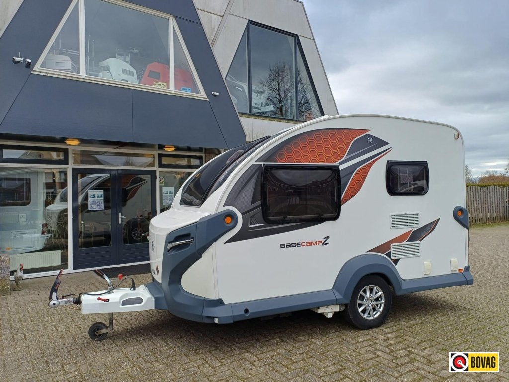 Sprite Basecamp 2 Sprite Basecamp 2, Caravans en Kamperen, Caravans, Bedrijf, tot en met 2, 750 - 1000 kg, Overige, Sprite, Dwarsbed