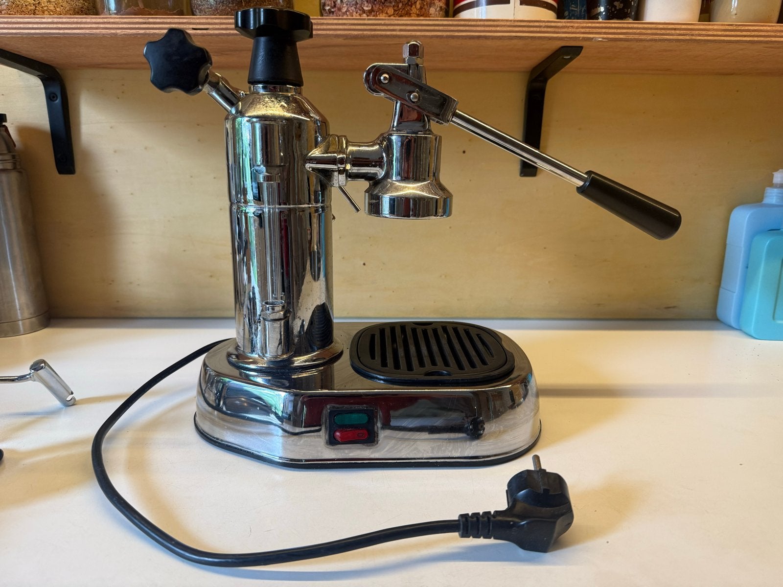 La Pavoni Europiccola - Handmatige Espresso Machine, Stoompijpje, Gebruikt, Espresso apparaat, Gemalen koffie