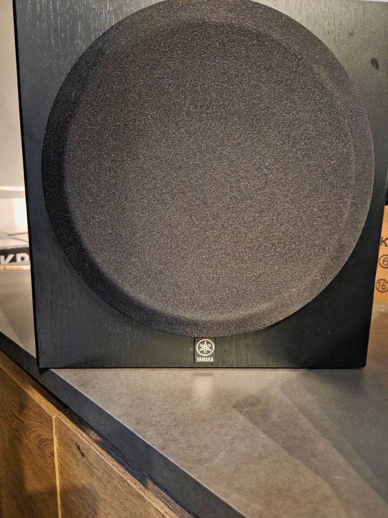 Yamaha YST-SW012 Actieve subwoofer., Audio, Tv en Foto, Ophalen, Subwoofer, Yamaha, Zo goed als nieuw