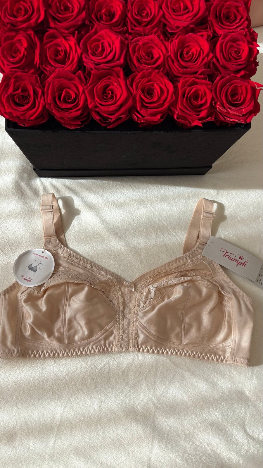 Nieuwe Triumph 95B non-wired beha - Comfortabel en stijlvol, Kleding | Dames, Verzenden, Beige, BH