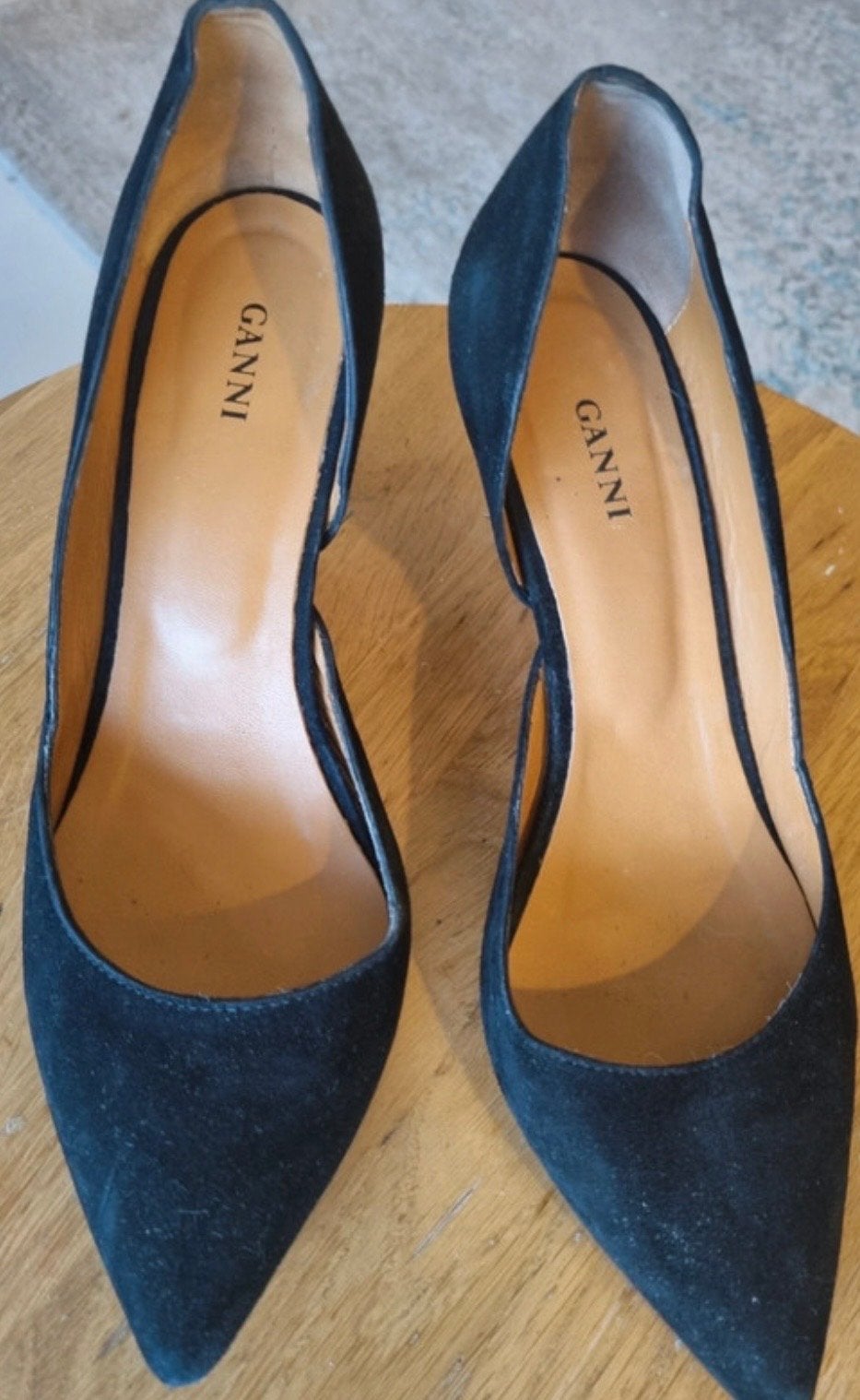 Ganni zwarte suède pumps - Maat 39, Kleding | Dames, Schoenen, Ophalen, Gedragen, Zwart, Pumps