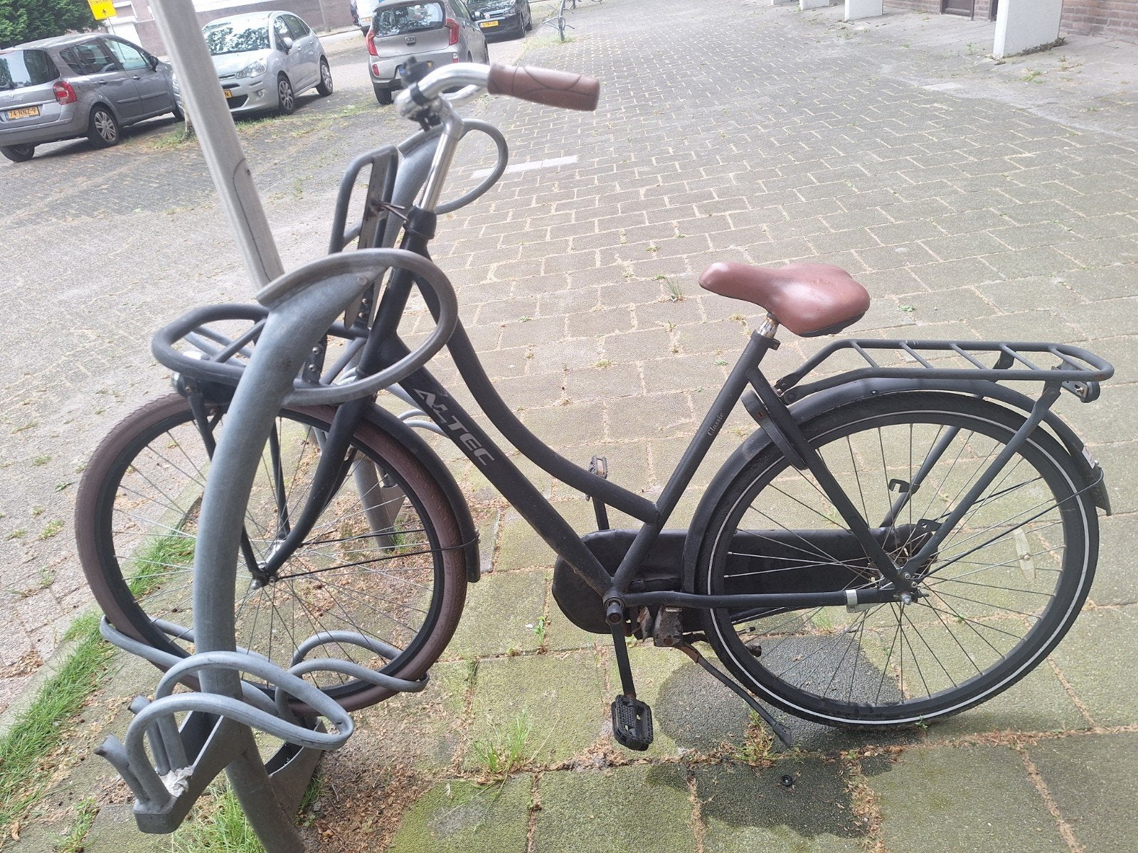 Oma fiets onderhoud nodig, Fietsen en Brommers, Fietsen | Dames | Omafietsen, Ophalen of Verzenden, Gebruikt