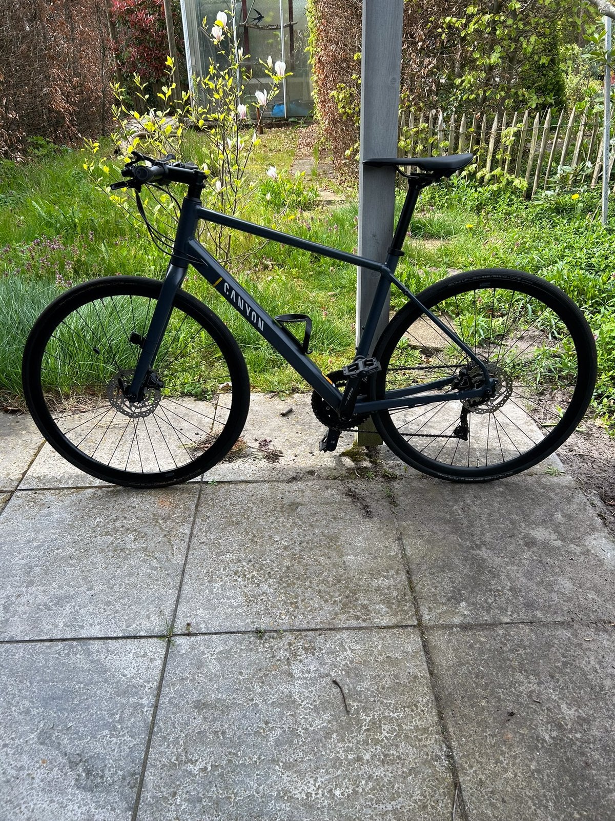 Canyon roadlite wmn size L, 28 inch, 56 cm of meer, Zo goed als nieuw, Meer dan 20 versnellingen