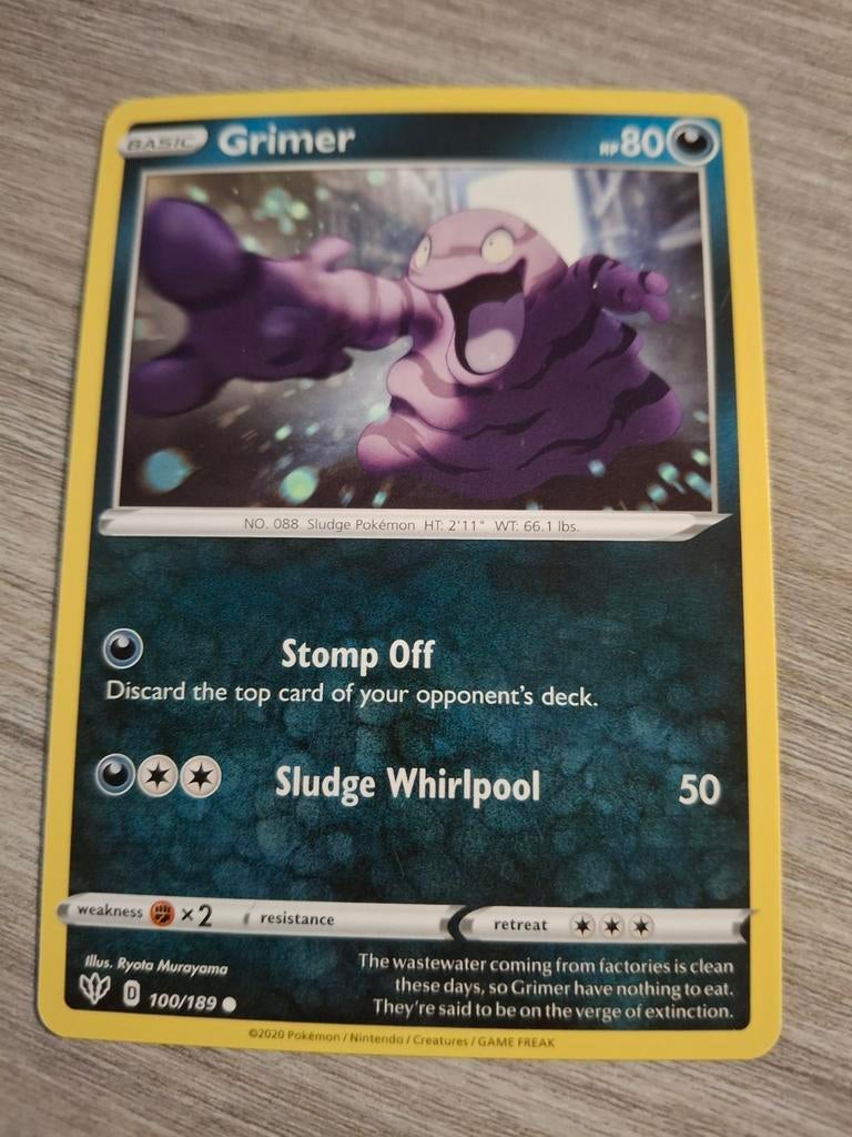 Grimey Pokémon Kaart - Zo goed als nieuw, Ophalen of Verzenden, Zo goed als nieuw, Losse kaart