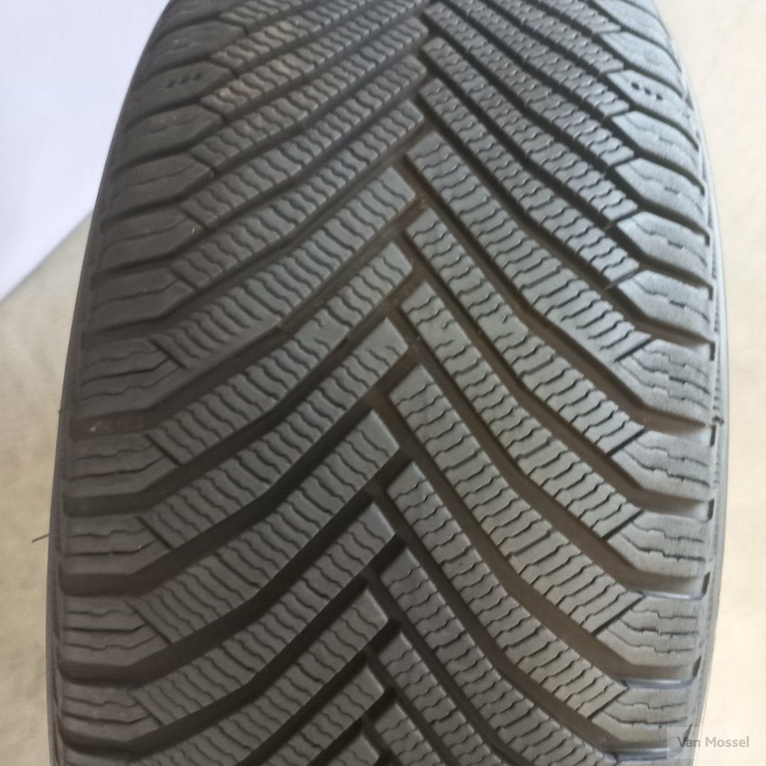 Michelin Alpin 7 215/55/R17 98V, -, -, 17 inch, Ophalen of Verzenden