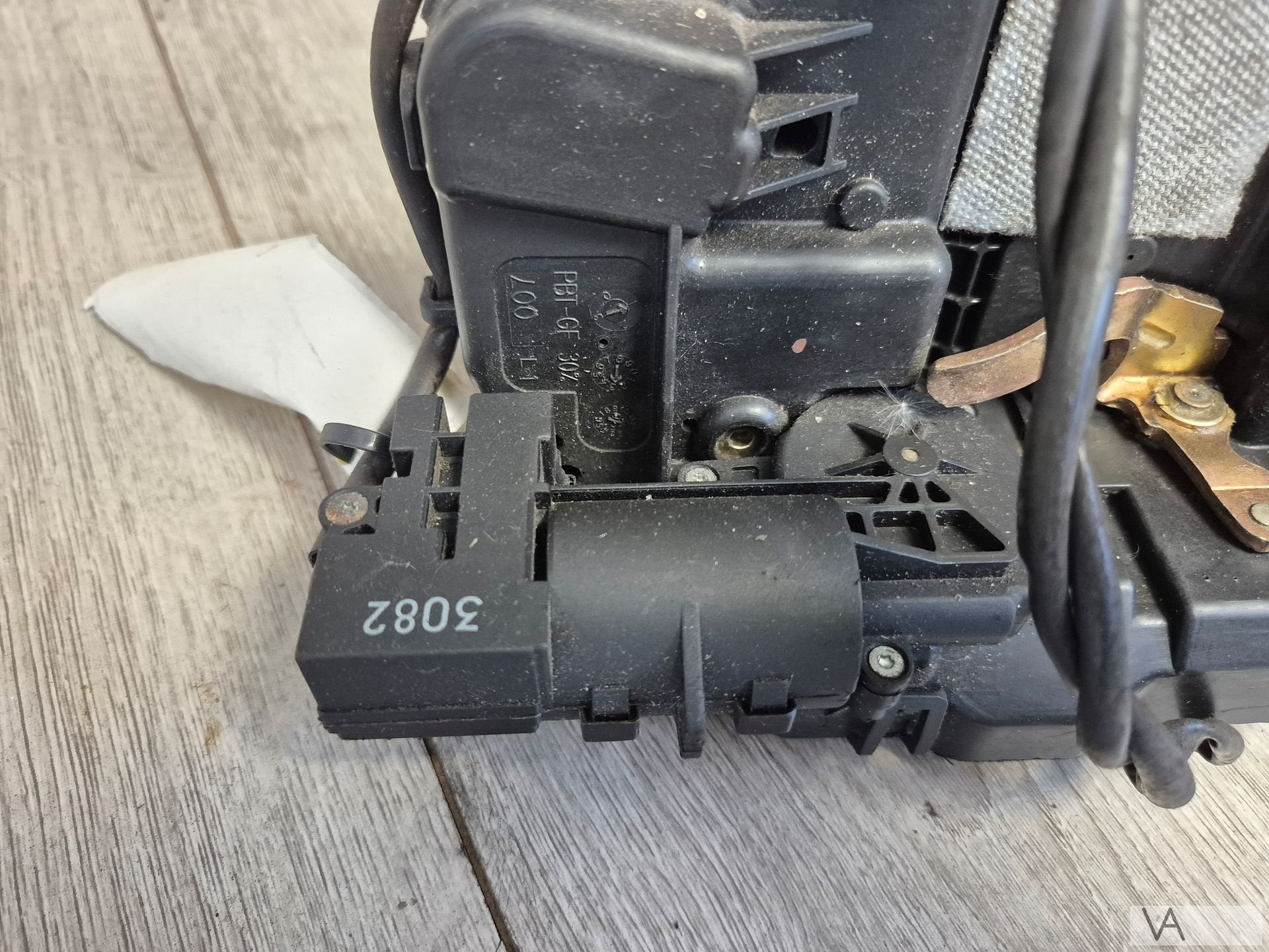 Deurslot MET KEYLESS  Mercedes E klasse W211 links achter, Gebruikt, -, Ophalen of Verzenden, -