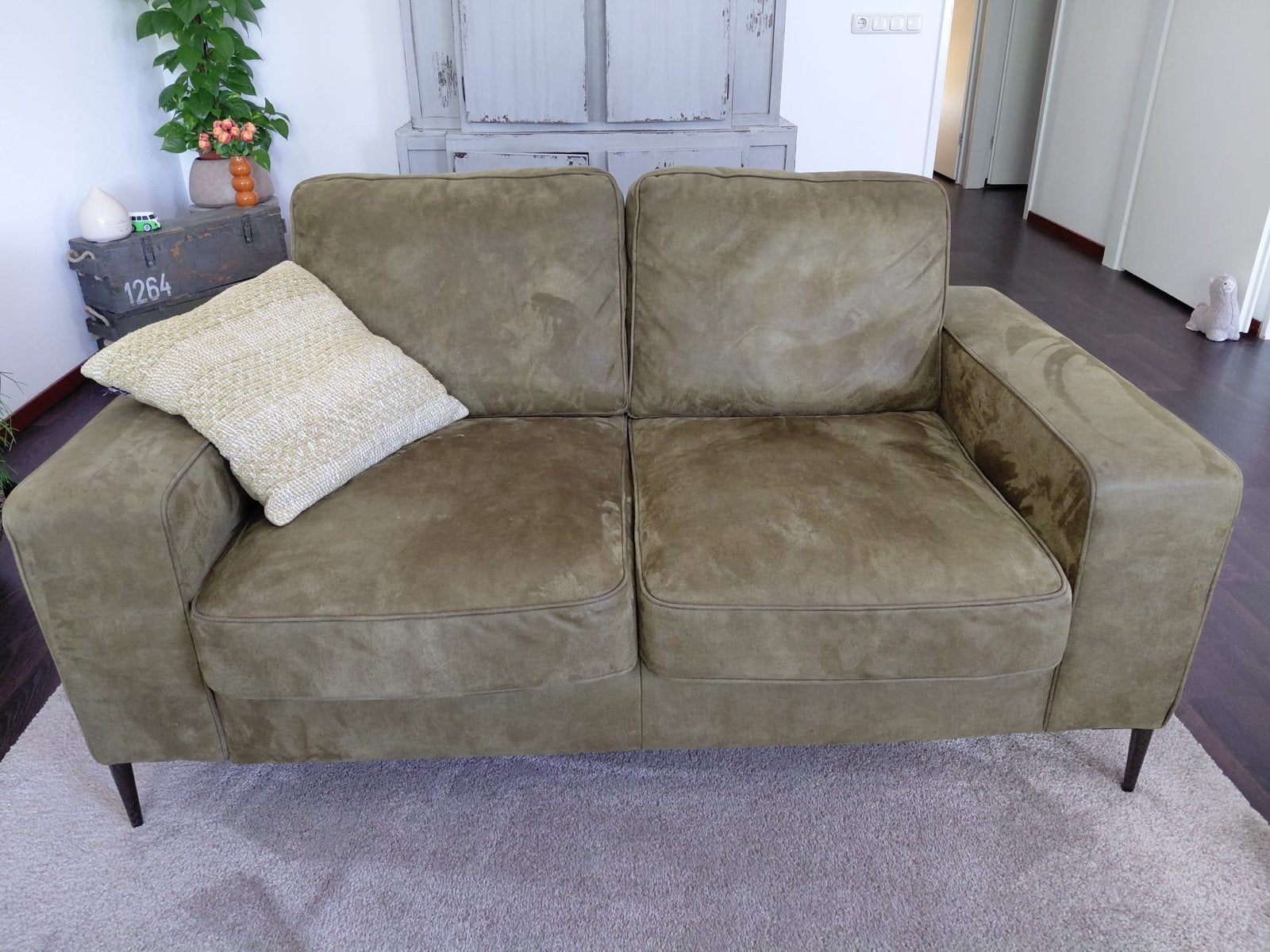 Comfortabele 2-zitsbank en fauteuil in olijfgroen, Ophalen, Gebruikt, 150 tot 200 cm, Tweepersoons